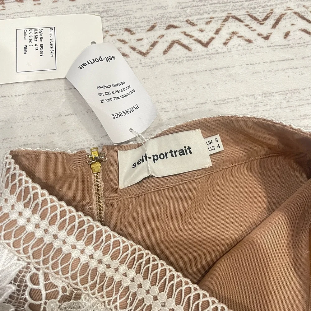 Self-Portrait Ivory Floral Lace Mini Skirt - Picture 3 of 4